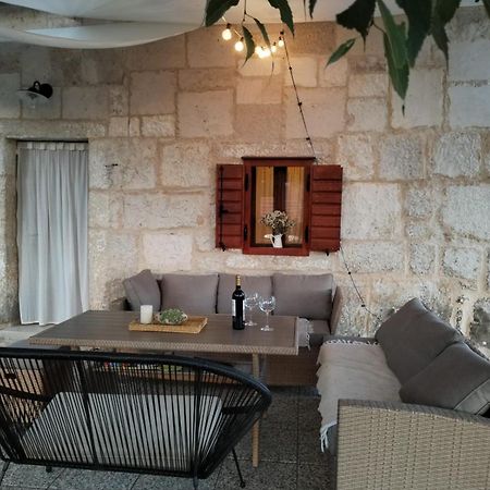 Holiday Home Mimara Korusce Luaran gambar